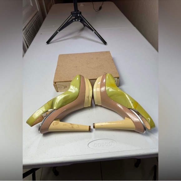 Christian Louboutin Patent Leather Red bottoms Platform Sandal Sz 38 / US 8 - Picture 7 of 12